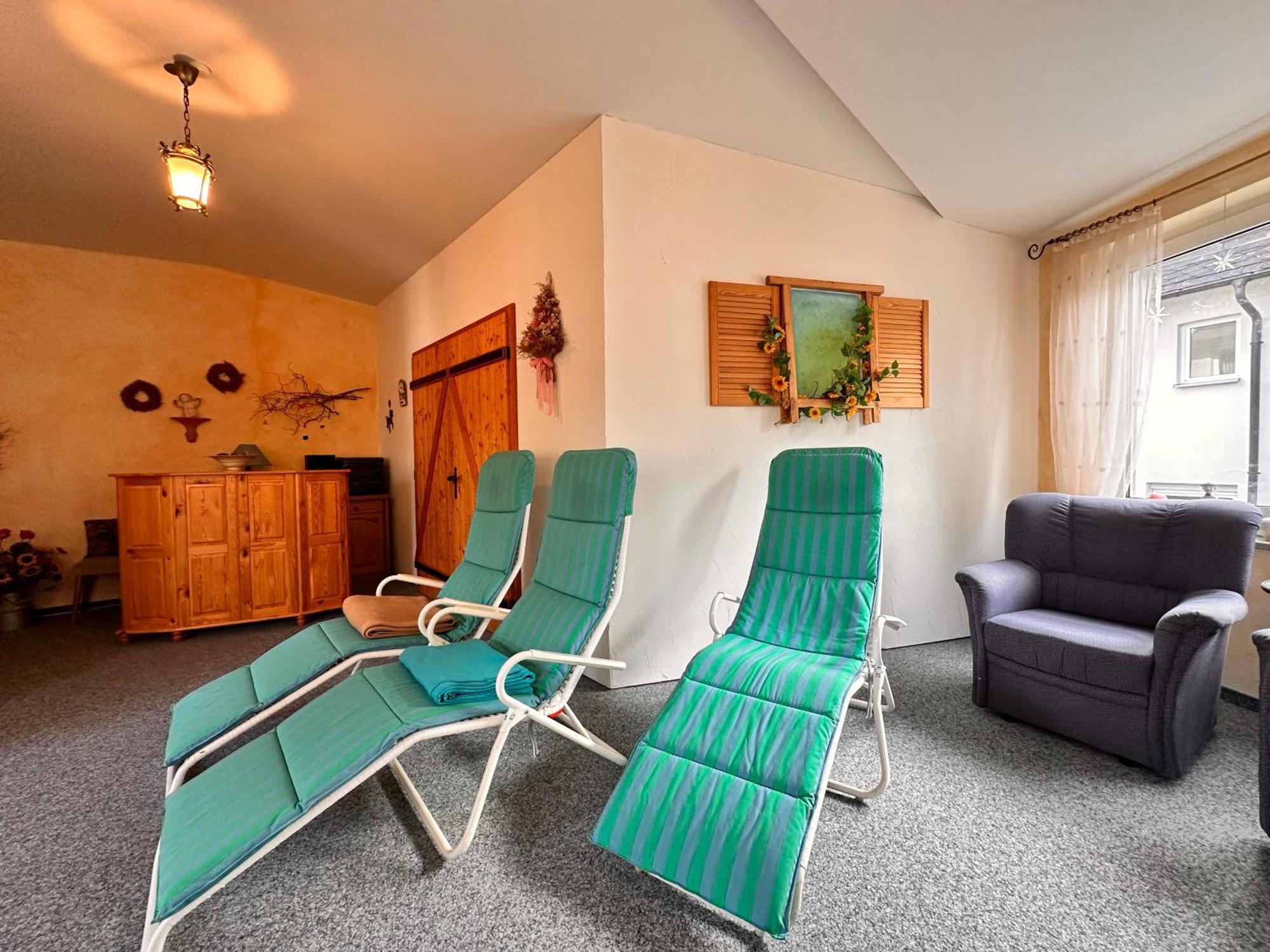 Pension Zum Loewen, Parkplatz, Fruehstueck, Wlan, Zentral Bad Steben Bagian luar foto